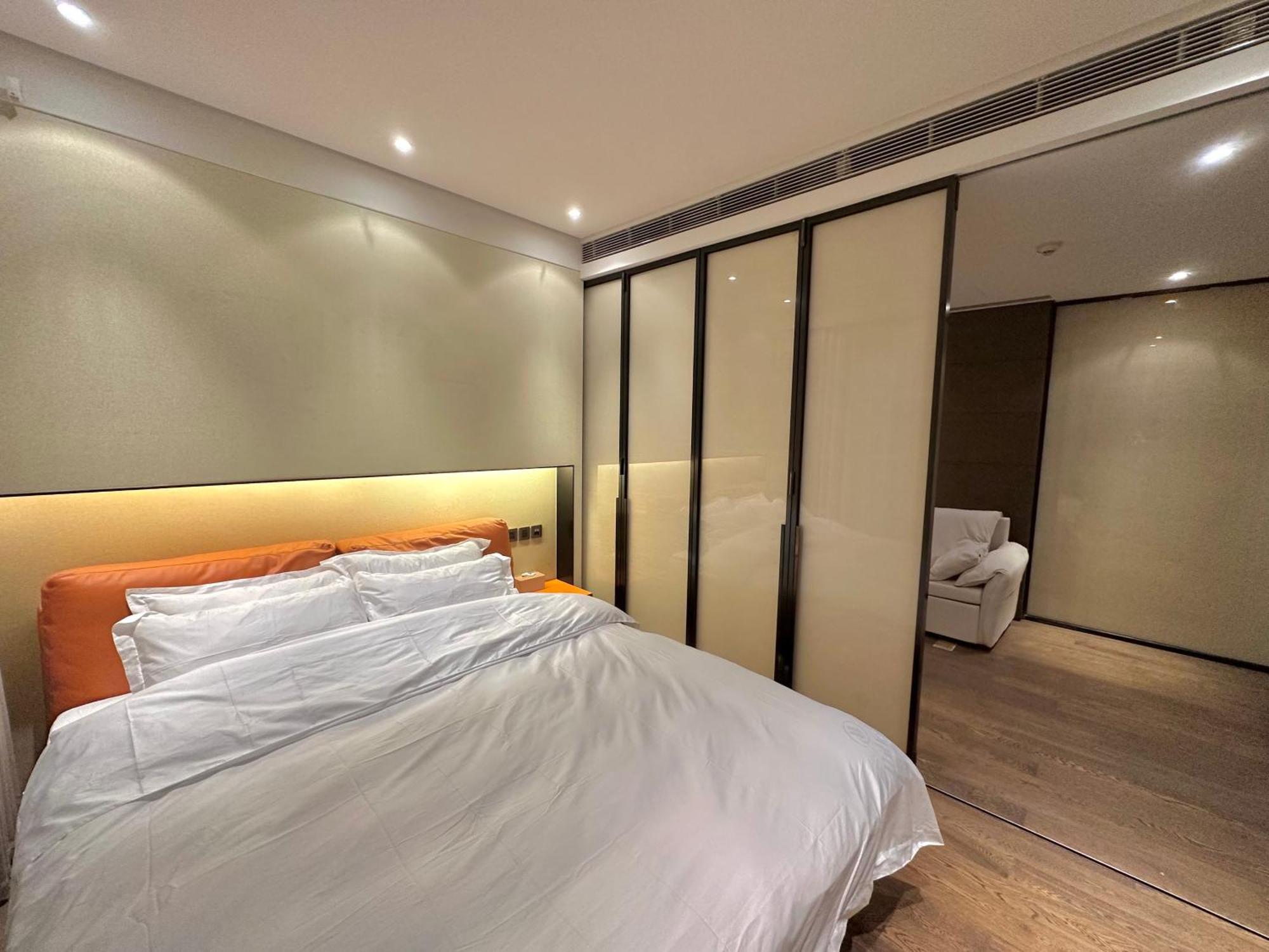 Zhome-Deplex Luxury Apartment-Near The Bund Шанхай Екстериор снимка