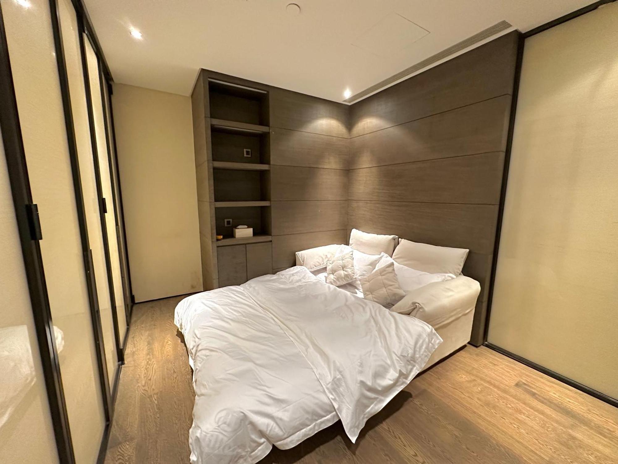 Zhome-Deplex Luxury Apartment-Near The Bund Шанхай Екстериор снимка