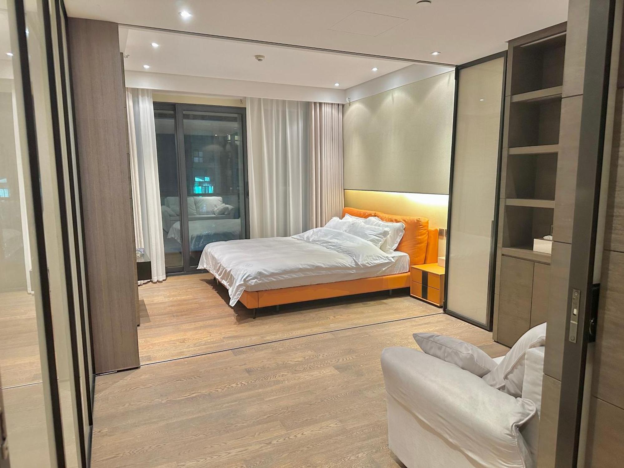 Zhome-Deplex Luxury Apartment-Near The Bund Шанхай Екстериор снимка