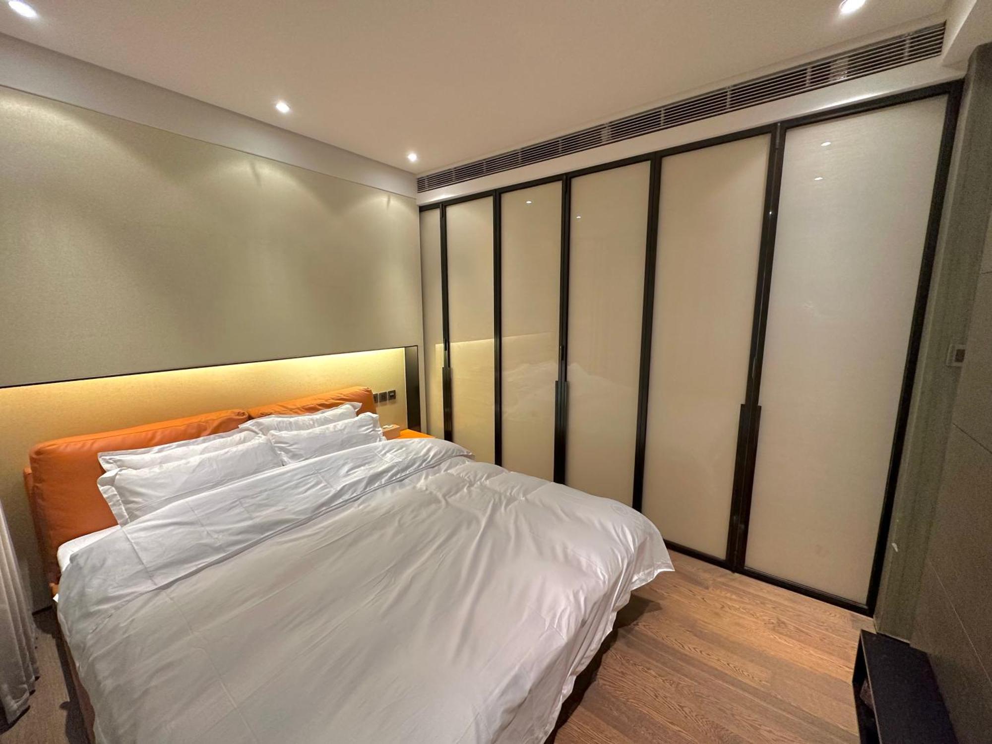 Zhome-Deplex Luxury Apartment-Near The Bund Шанхай Екстериор снимка