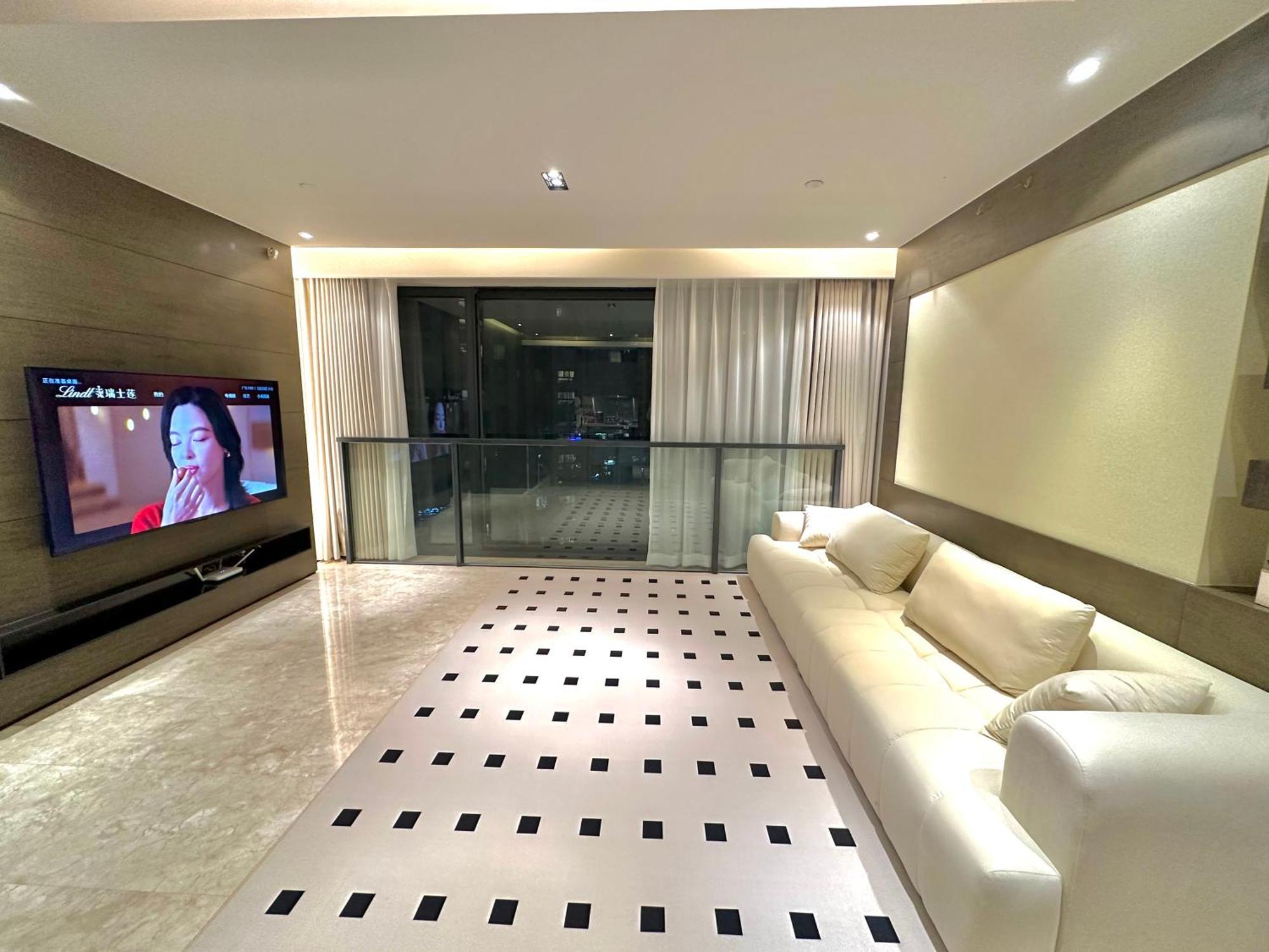 Zhome-Deplex Luxury Apartment-Near The Bund Шанхай Екстериор снимка