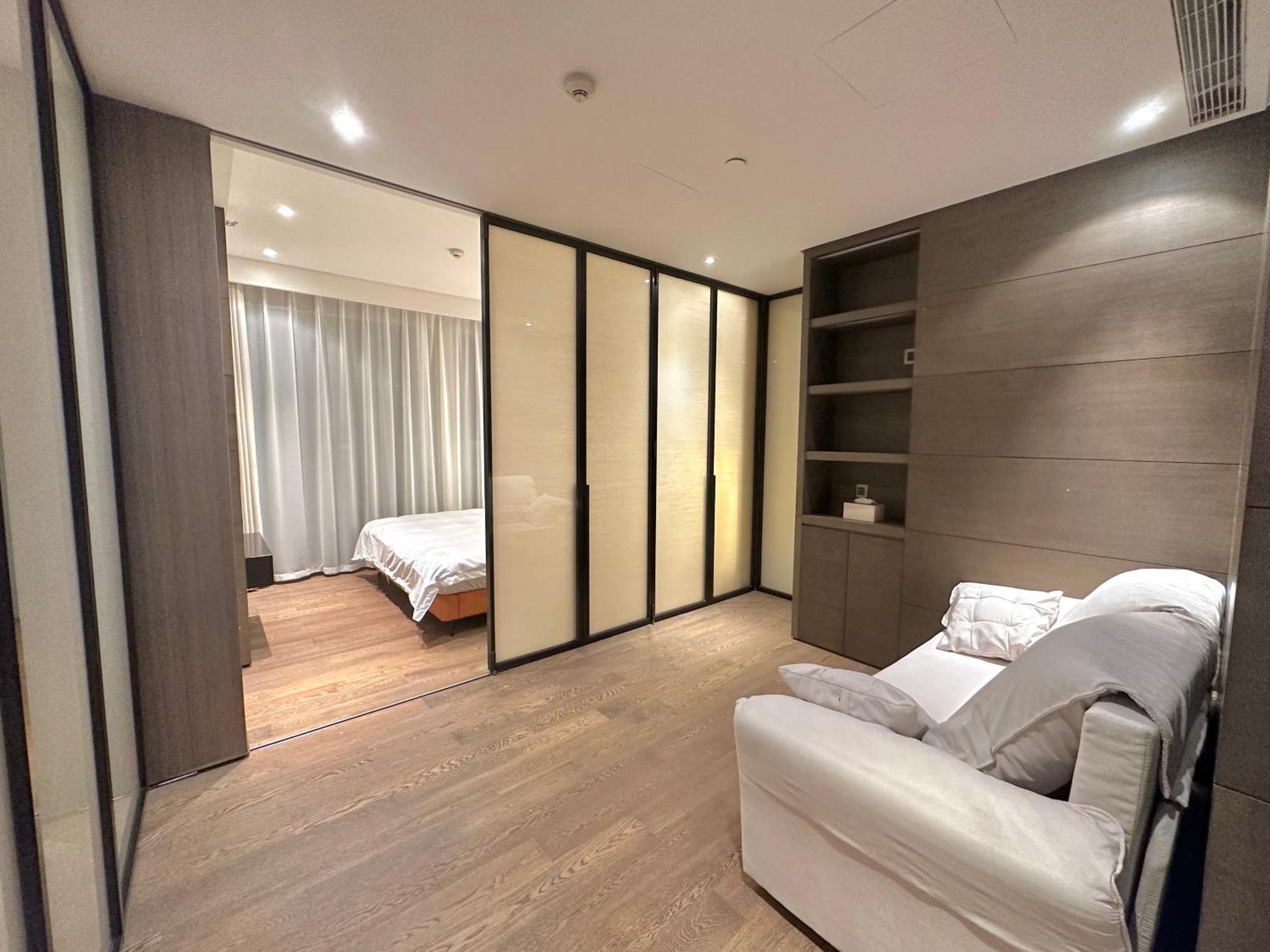 Zhome-Deplex Luxury Apartment-Near The Bund Шанхай Екстериор снимка